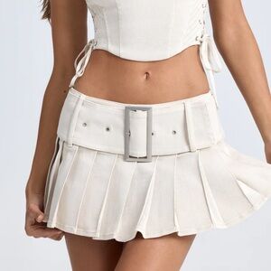 Oh Polly Cream Mini Skirt with Belt